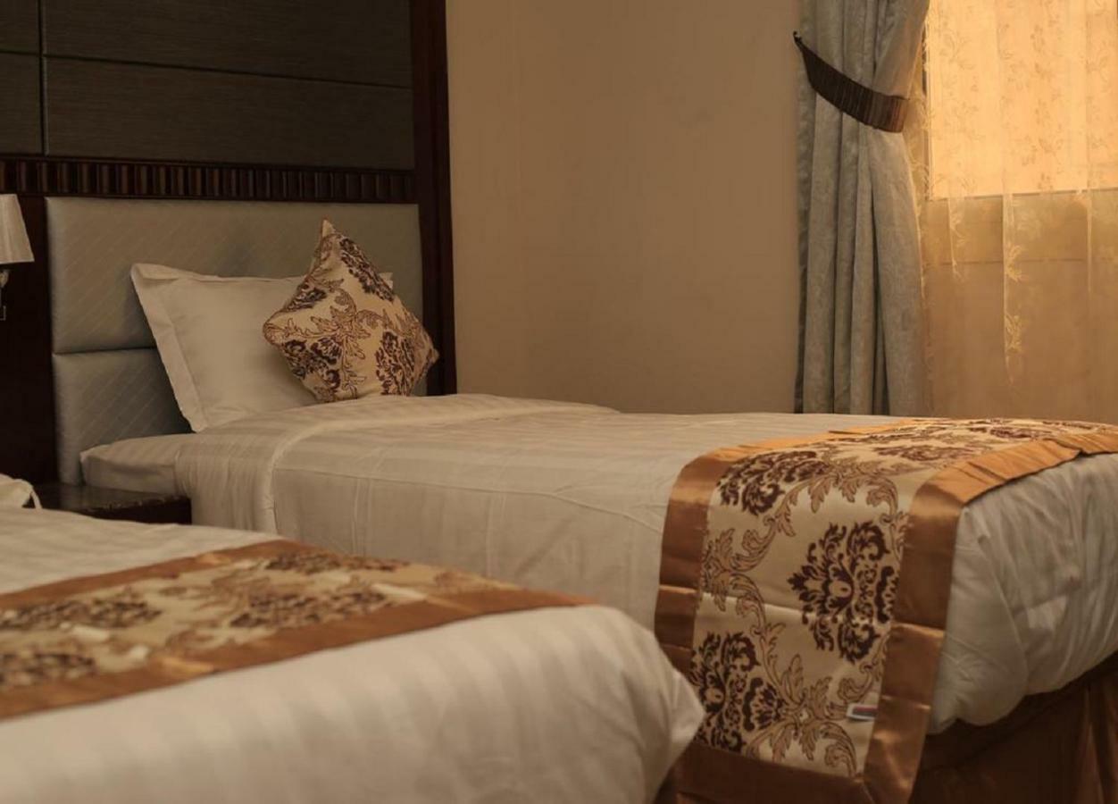 The 40Th Pearl Hotel Suites DDjeddah Extérieur photo