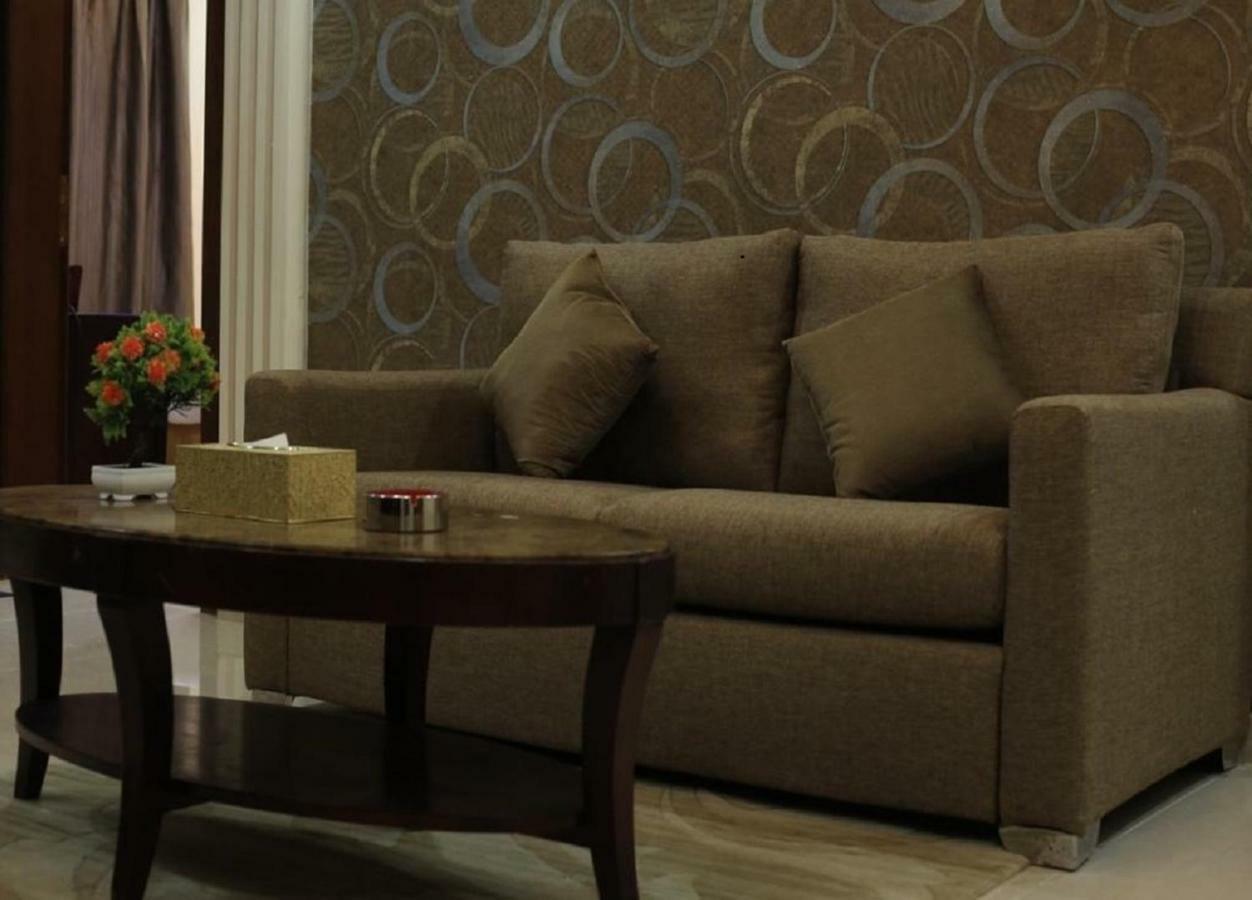 The 40Th Pearl Hotel Suites DDjeddah Extérieur photo