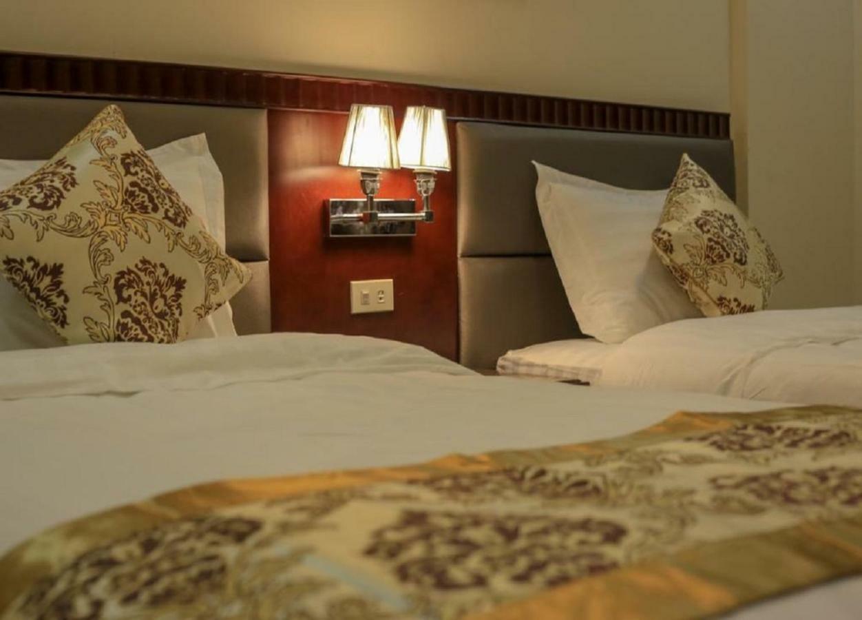 The 40Th Pearl Hotel Suites DDjeddah Extérieur photo
